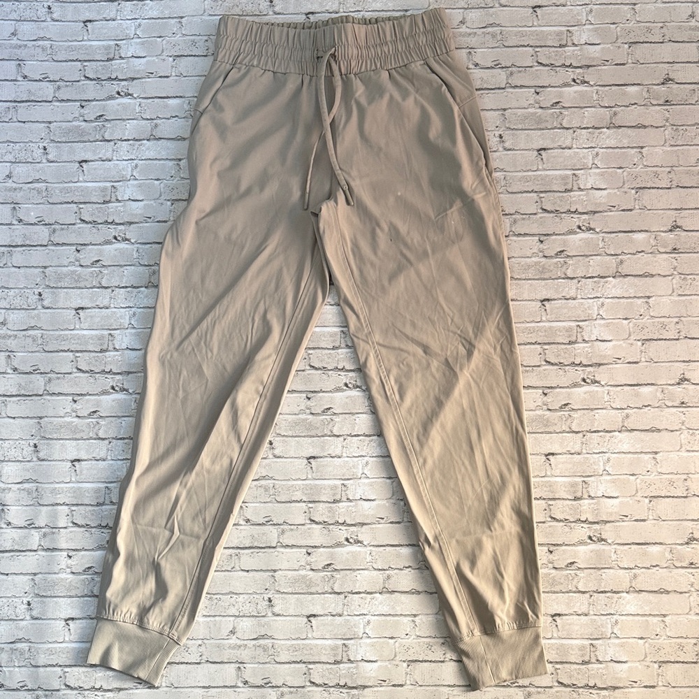 Women’s Casual Drawstring Jogger Pants - Beige